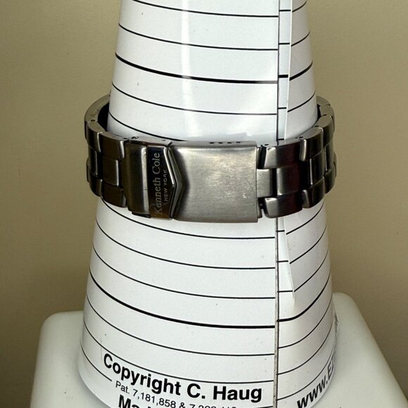 Kenneth Cole Mens Stainless Steel Chronograph Watch Silver Dial Date NOT TESTED - Picture 6 of 15